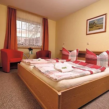 Am Stadtwald 3* Stralsund